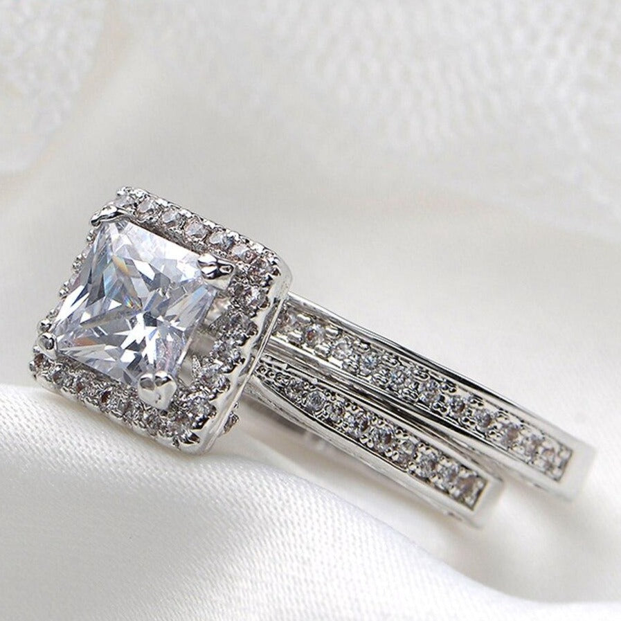 The Royal Wedding 2 Pcs Ring Set - the jewellery house