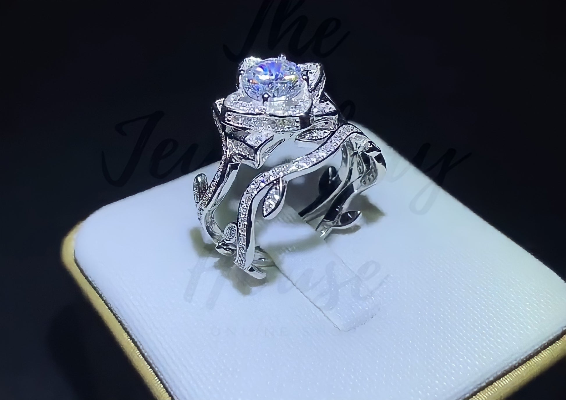 The Flower of Life 2.3 Carats Wedding Ring - the jewellery house