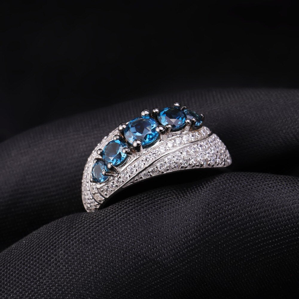 The Elegant Blue Mona Lisa Ring - the jewellery house