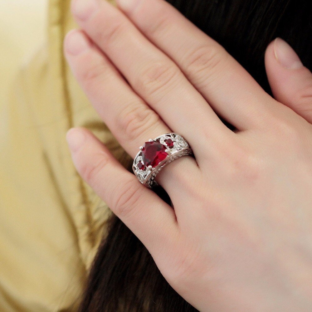 The Red Heart Wedding Rings - the jewellery house