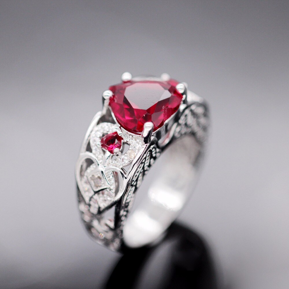 The Red Heart Wedding Rings - the jewellery house